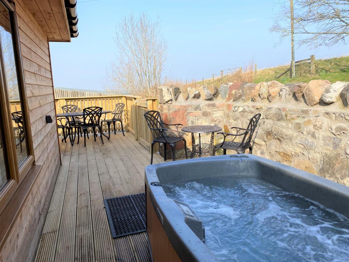 Partridge Lodge With Hot Tub Forgandenny Buitenkant foto