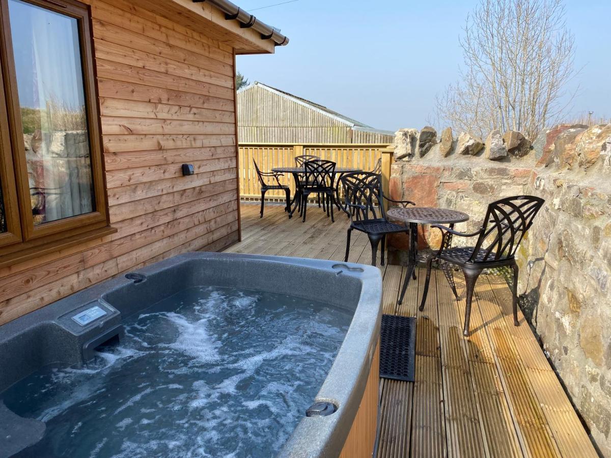 Partridge Lodge With Hot Tub Forgandenny Buitenkant foto