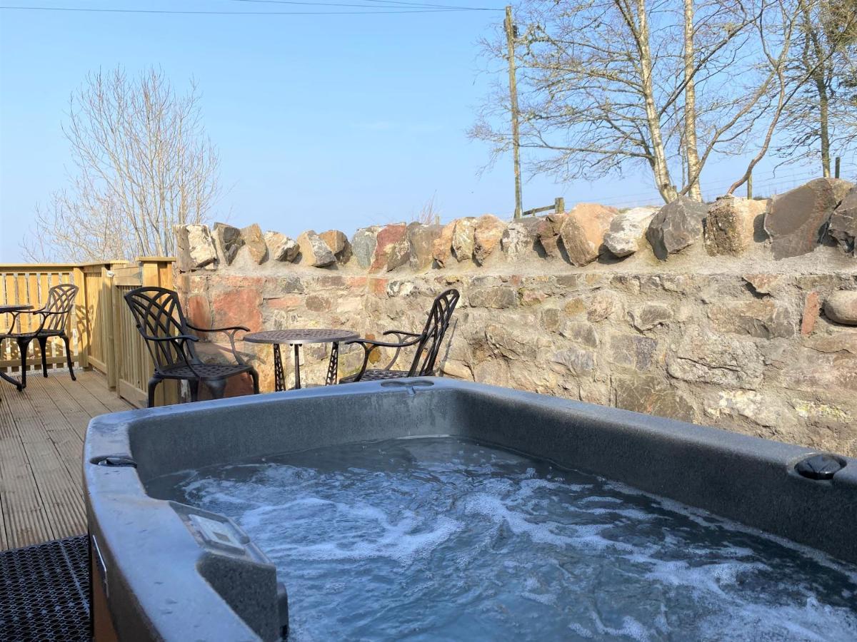 Partridge Lodge With Hot Tub Forgandenny Buitenkant foto